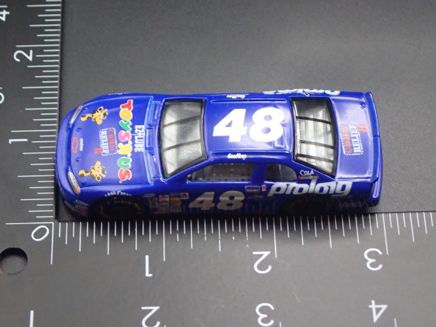 1999 CHEVY CHEVROLET MONTE CARLO 48 TOYS R US NASCAR 1:64 SCALE DIECAST MODEL CAR