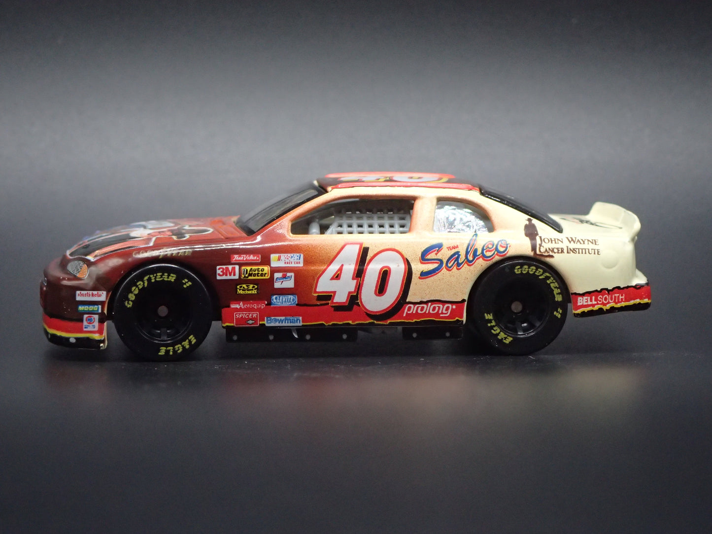 1999 CHEVY CHEVROLET MONTE CARLO 40 STERLING MARLIN NASCAR 1:64 SCALE DIECAST MODEL CAR