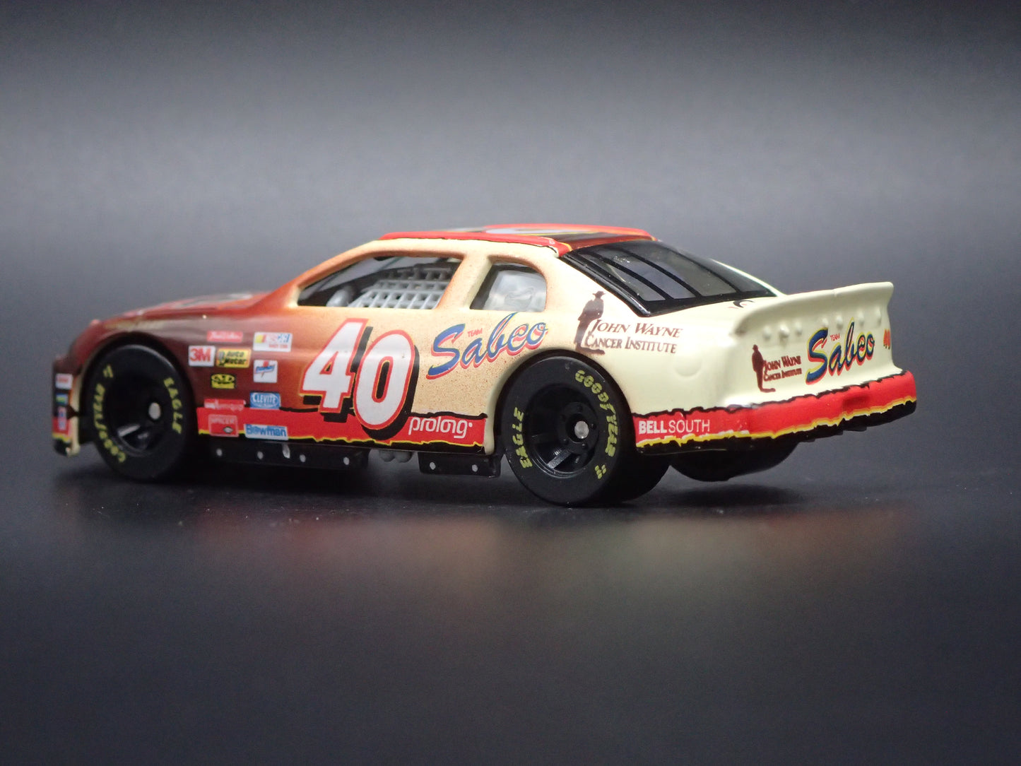 1999 CHEVY CHEVROLET MONTE CARLO 40 STERLING MARLIN NASCAR 1:64 SCALE DIECAST MODEL CAR