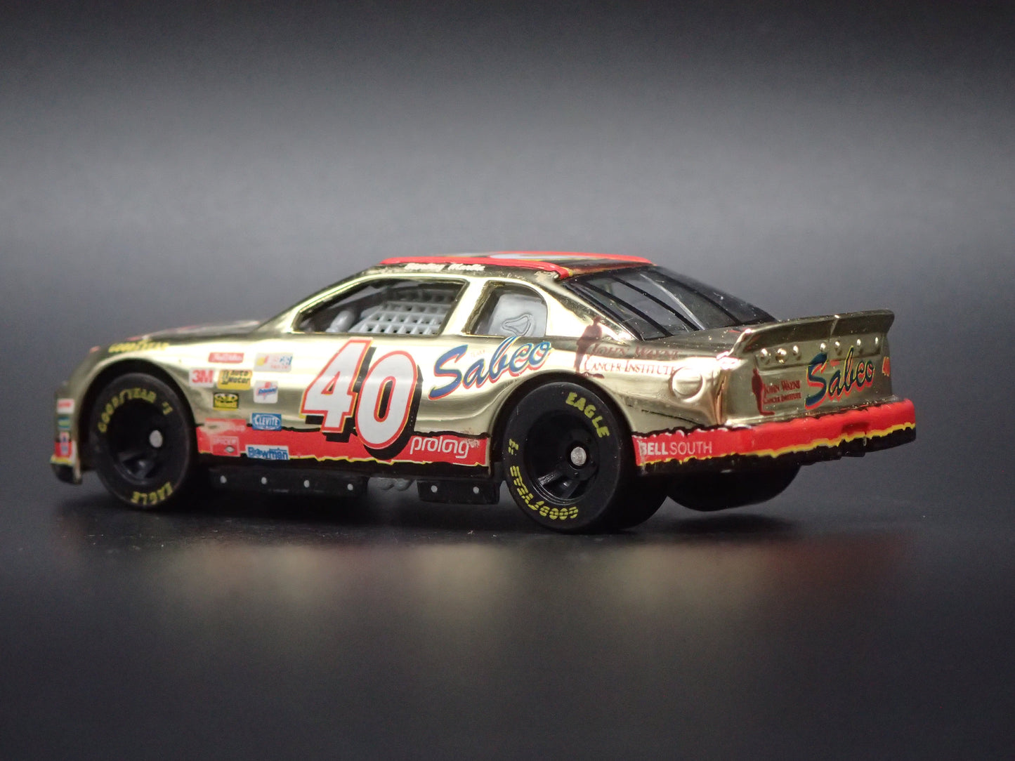 1999 CHEVY CHEVROLET MONTE CARLO 40 STERLING MARLIN NASCAR 1:64 SCALE DIECAST MODEL CAR