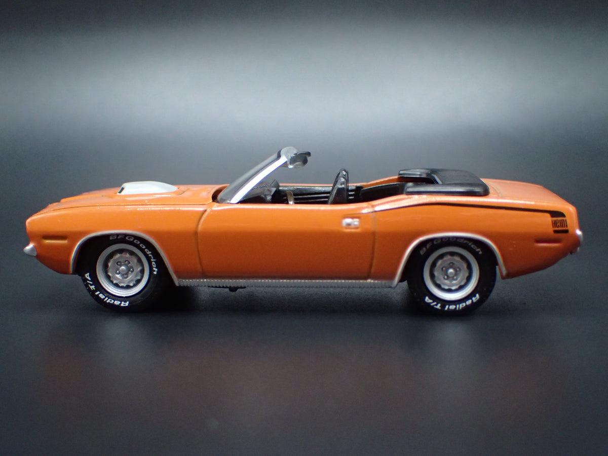 1970 PLYMOUTH HEMI CUDA CONVERTIBLE 1/64 SCALE COLLECTIBLE DIECAST MODEL CAR