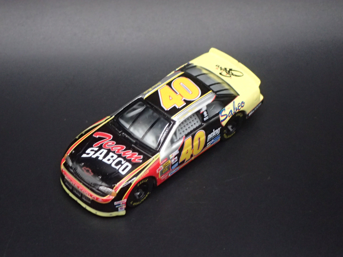 1999 CHEVY CHEVROLET MONTE CARLO 40 STERLING MARLIN NASCAR 1:64 SCALE DIECAST MODEL CAR