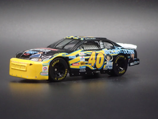 1999 CHEVY CHEVROLET MONTE CARLO 40 STERLING MARLIN NASCAR 1:64 SCALE DIECAST MODEL CAR