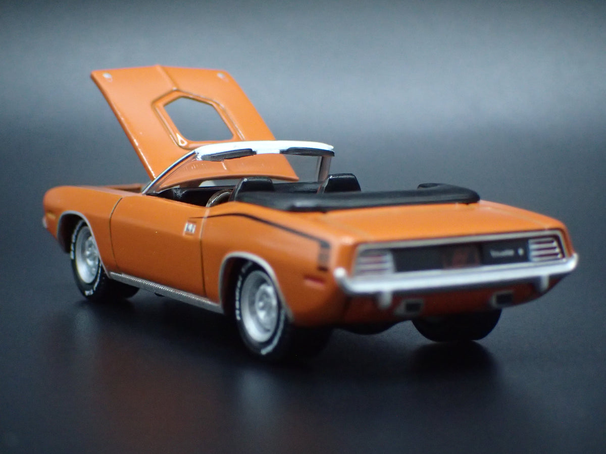 1970 PLYMOUTH HEMI CUDA CONVERTIBLE 1/64 SCALE COLLECTIBLE DIECAST MODEL CAR