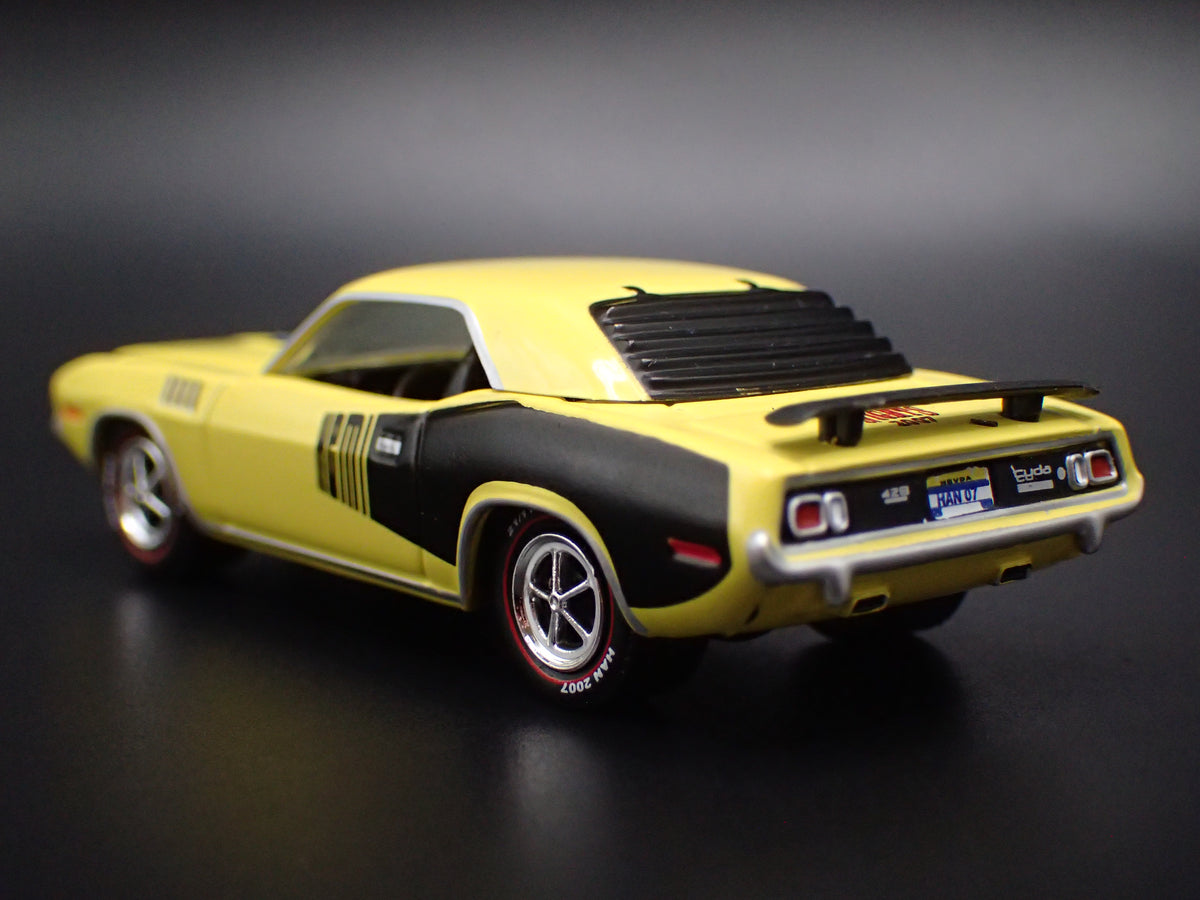 1971 71 PLYMOUTH HEMI CUDA HOT AUGUST NIGHTS 1:64 SCALE DIECAST MODEL CAR