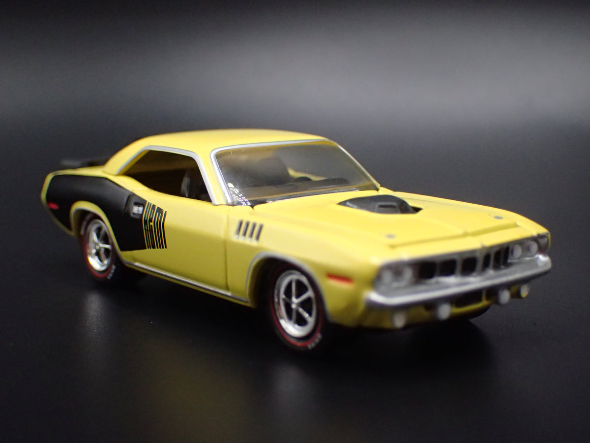 1971 71 PLYMOUTH HEMI CUDA HOT AUGUST NIGHTS 1:64 SCALE DIECAST MODEL CAR