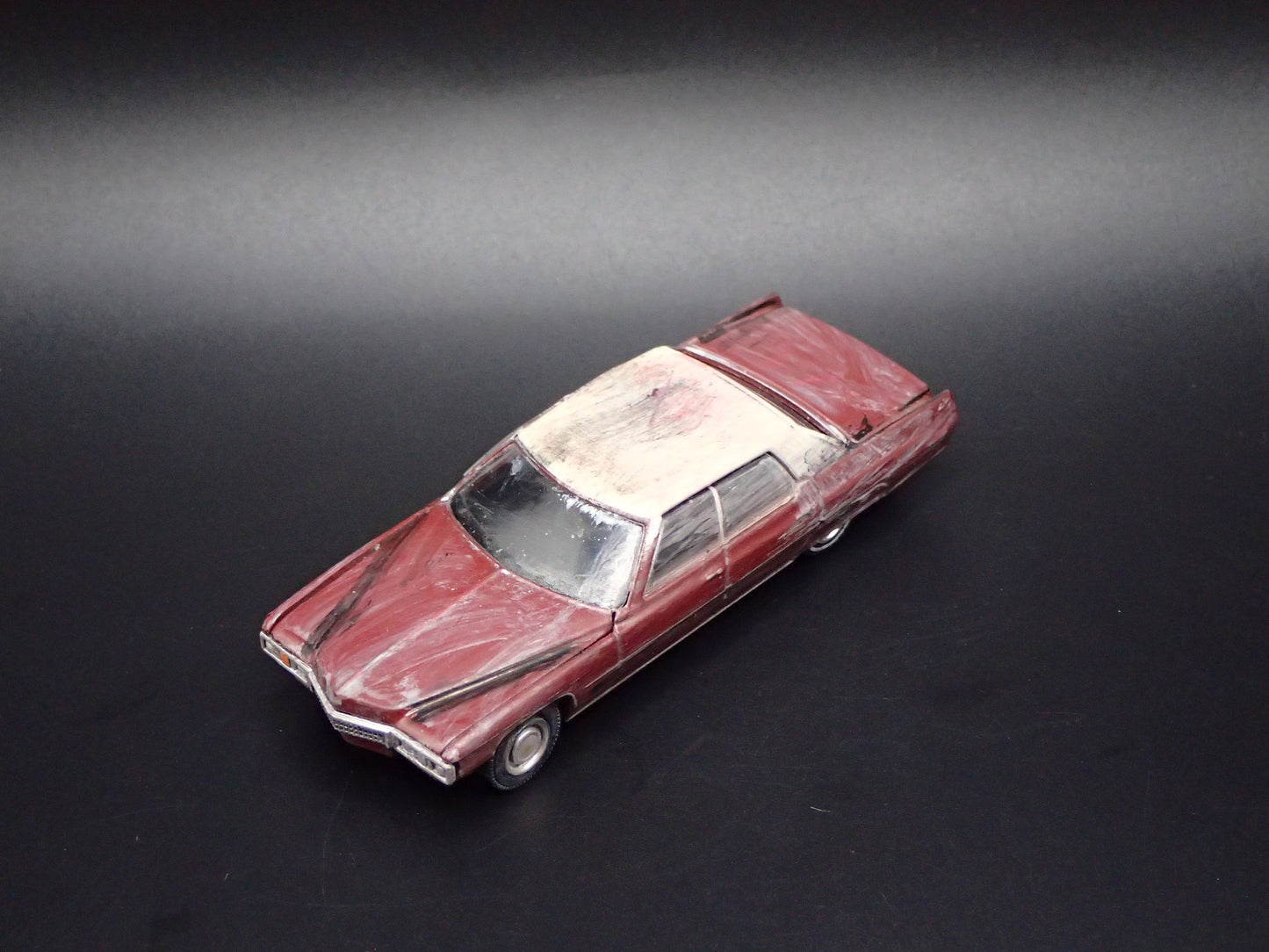 1973 73 CADILLAC CADDY SEDAN DEVILLE BARN FIND GM 1:64 SCALE DIECAST MODEL CAR