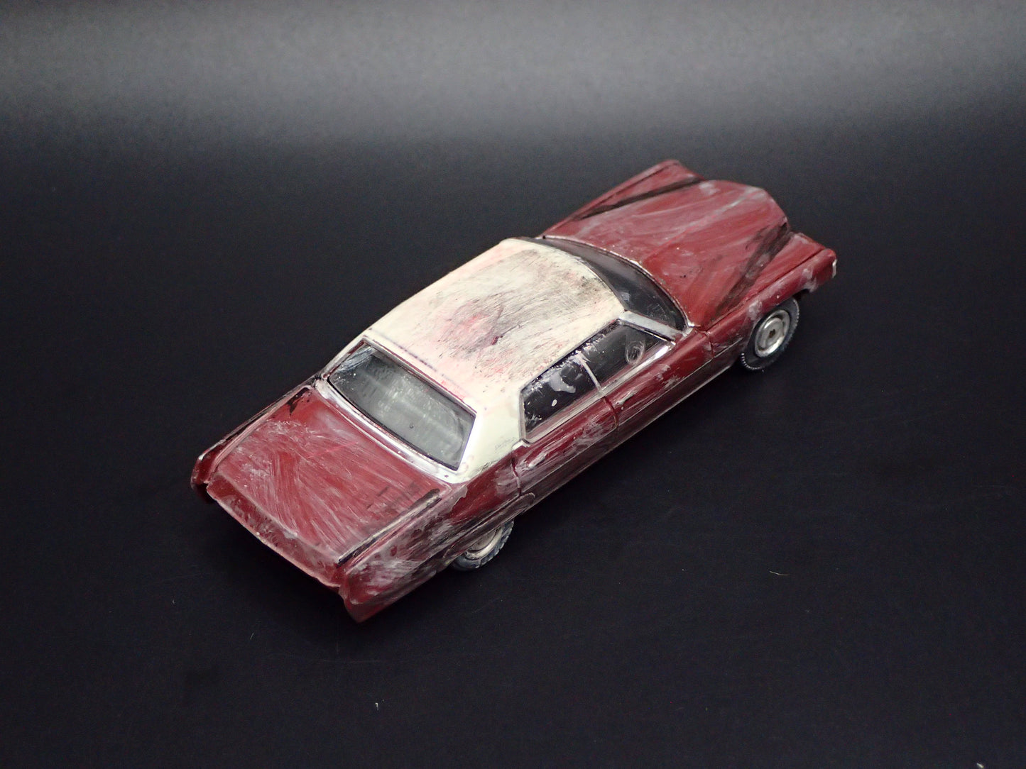 1973 73 CADILLAC CADDY SEDAN DEVILLE BARN FIND GM 1:64 SCALE DIECAST MODEL CAR