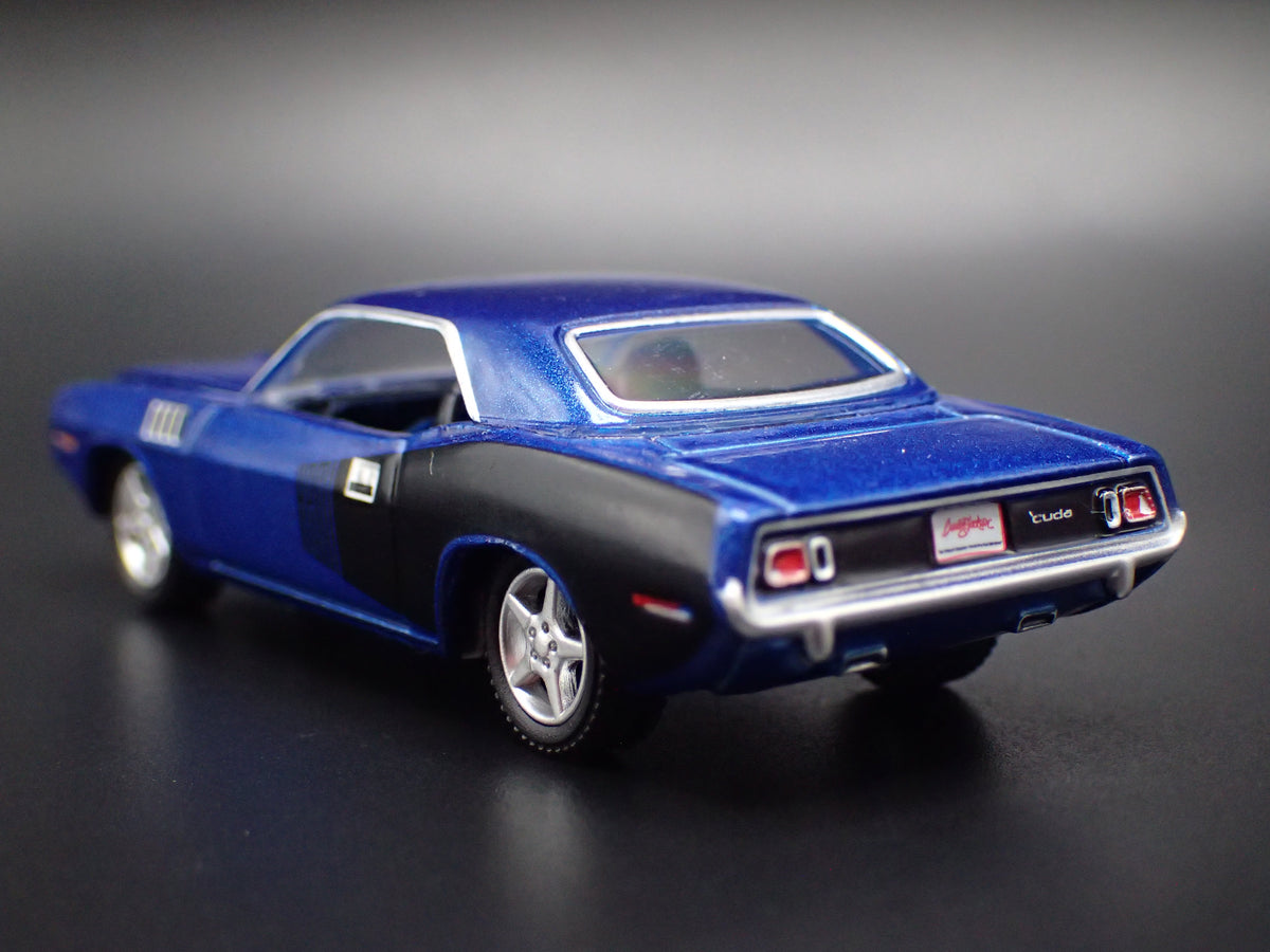 1971 71 PLYMOUTH HEMI CUDA BLUE 1:64 SCALE DIORAMA DIECAST MODEL CAR