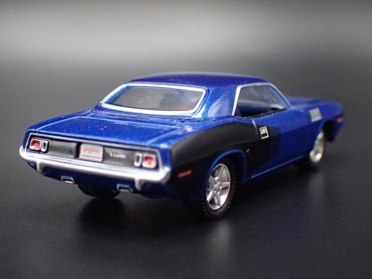1971 71 PLYMOUTH HEMI CUDA BLUE 1:64 SCALE DIORAMA DIECAST MODEL CAR