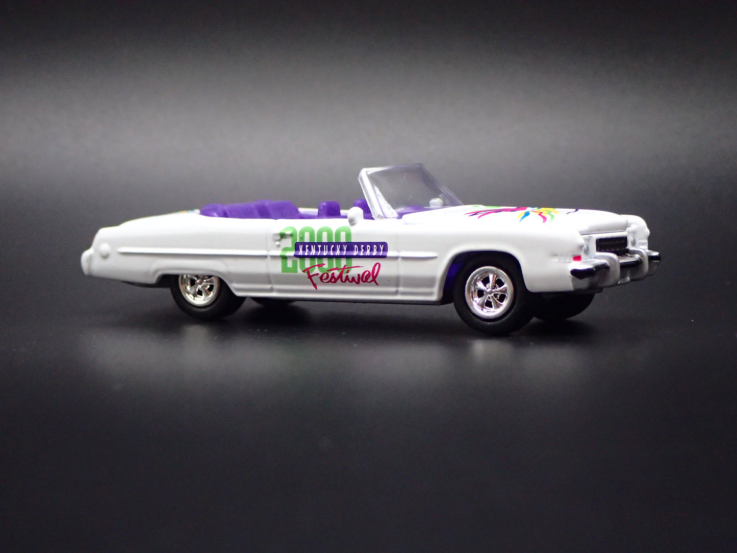 1973 73 CADILLAC ELDORADO CONVERTIBLE KENTUCKY DERBY 1:64 SCALE DIECAST MODEL CAR