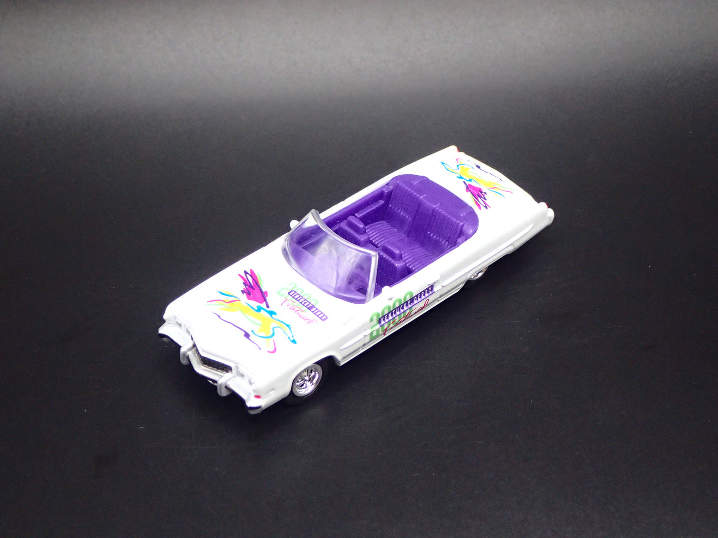 1973 73 CADILLAC ELDORADO CONVERTIBLE KENTUCKY DERBY 1:64 SCALE DIECAST MODEL CAR