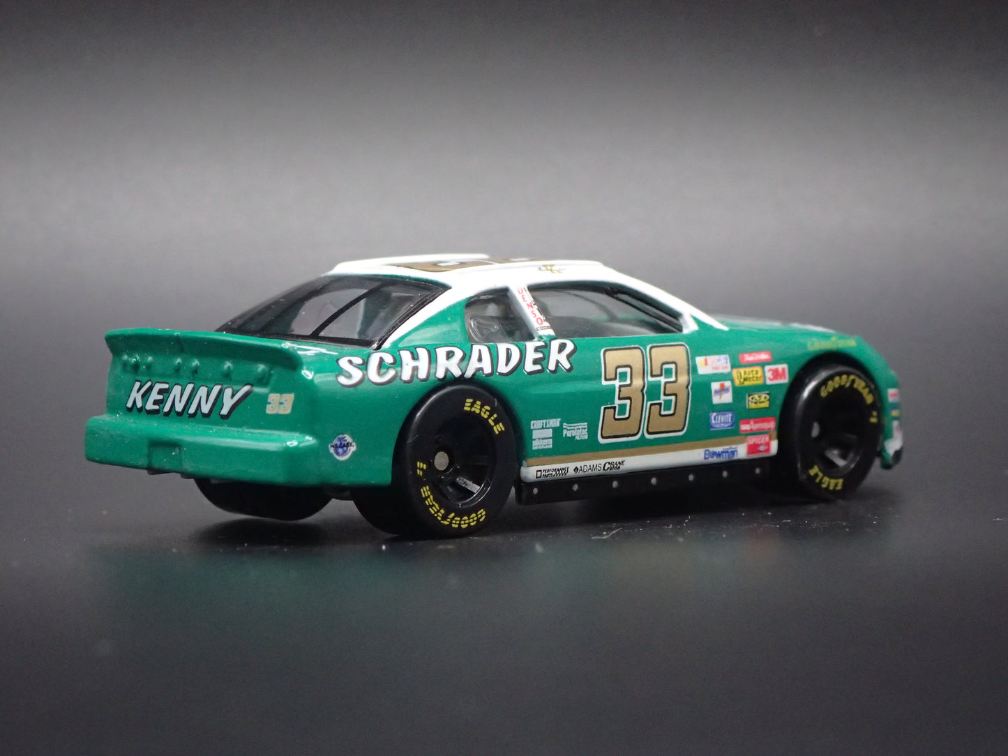 1999 CHEVY CHEVROLET MONTE CARLO 33 KEN SCHRADER NASCAR 1:64 SCALE DIECAST MODEL CAR
