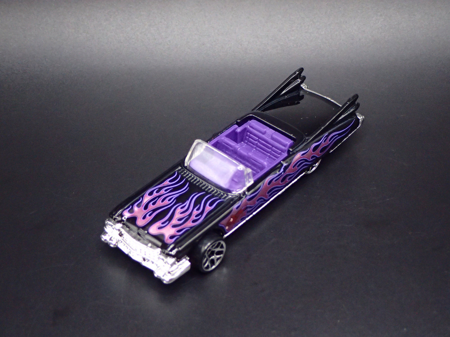 1959 59 CADILLAC CADDY CONVERTIBLE BLACK 1/64 SCALE DIORAMA DIECAST MODEL CAR