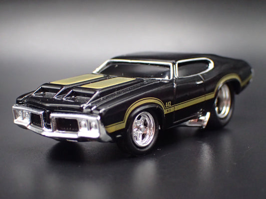 1970 70 OLDS OLDSMOBILE 442 BLACK 1/64 SCALE COLLECTIBLE DIECAST MODEL CAR-Burning Rubber Toy Company