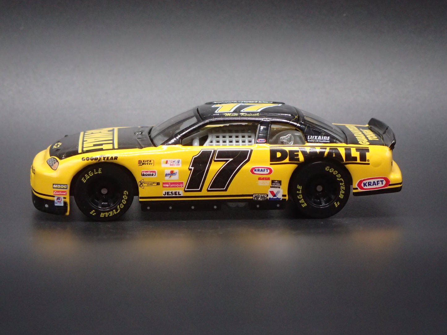 1999 CHEVY CHEVROLET MONTE CARLO 17 MATT KENSETH NASCAR 1:64 SCALE DIECAST CAR