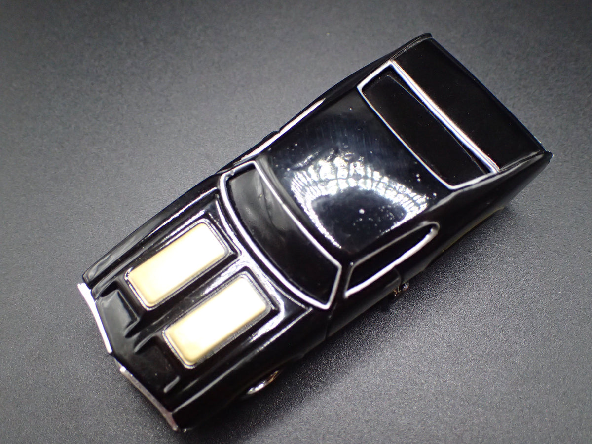 1970 70 OLDS OLDSMOBILE 442 BLACK 1/64 SCALE COLLECTIBLE DIECAST MODEL CAR