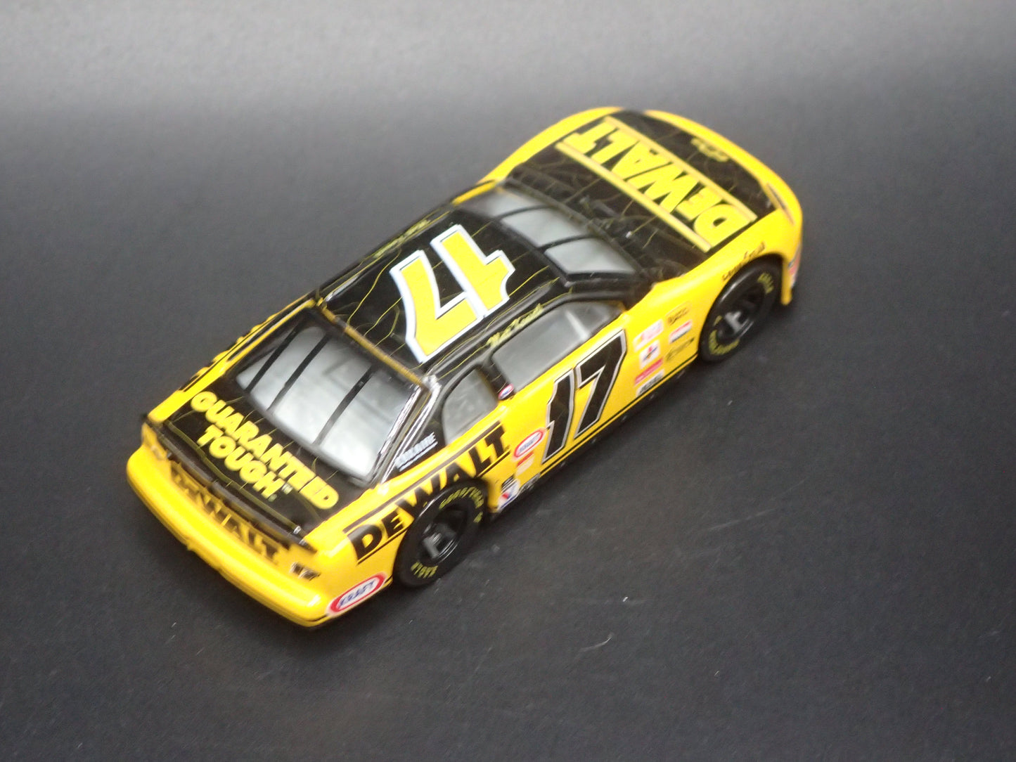 1999 CHEVY CHEVROLET MONTE CARLO 17 MATT KENSETH NASCAR 1:64 SCALE DIECAST CAR