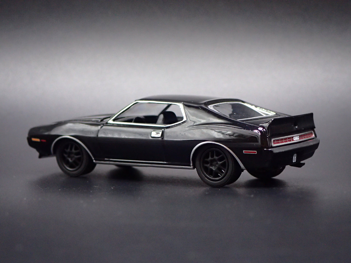 1972 72 AMC JAVELIN AMX BLACK 1:64 SCALE DIECAST MODEL CAR