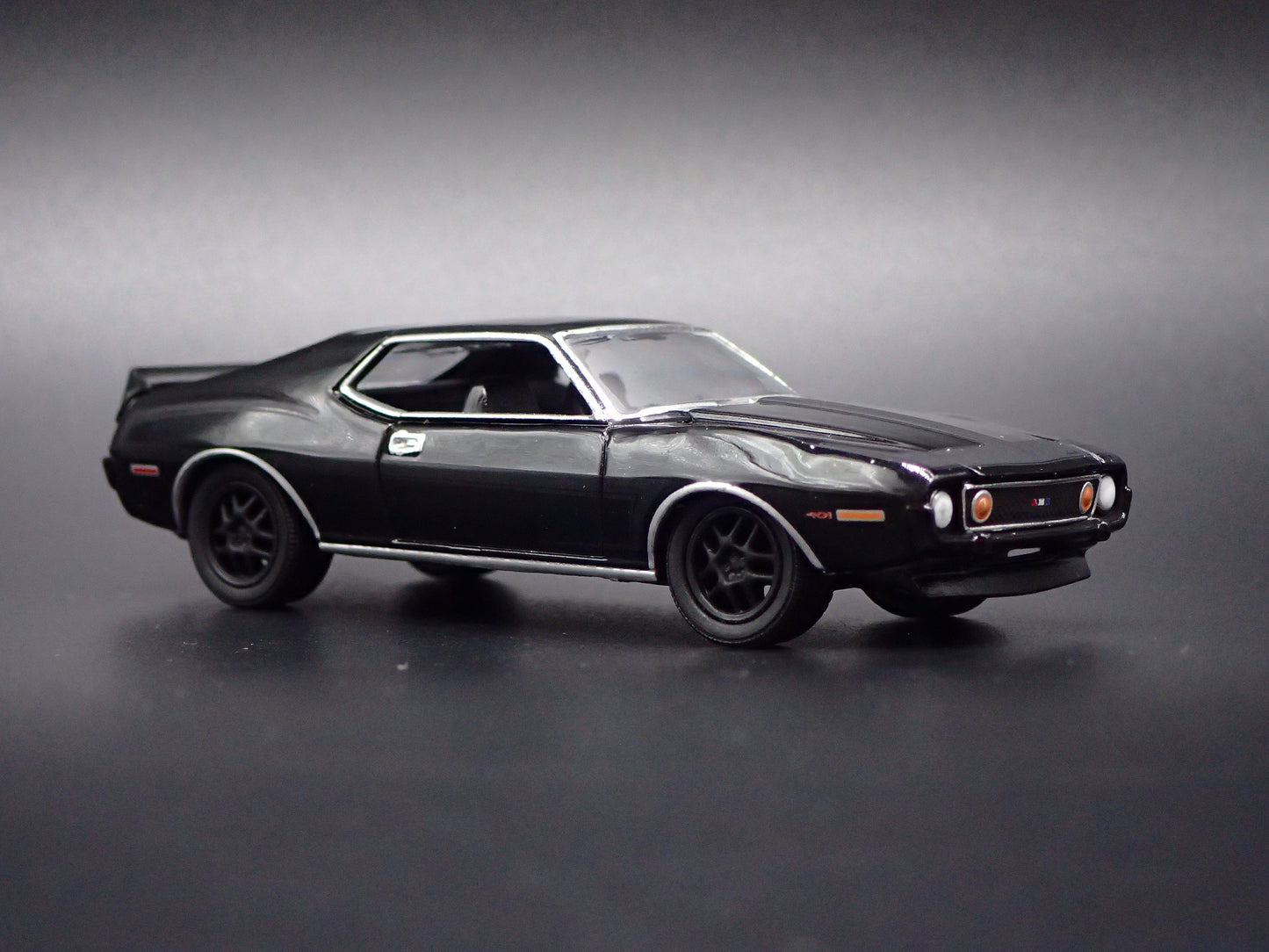 1972 72 AMC JAVELIN AMX BLACK 1:64 SCALE DIECAST MODEL CAR