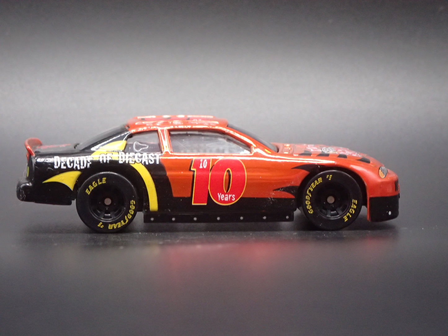 1999 CHEVY CHEVROLET MONTE CARLO 10TH ANV CHROME NASCAR 1:64 SCALE DIECAST CAR