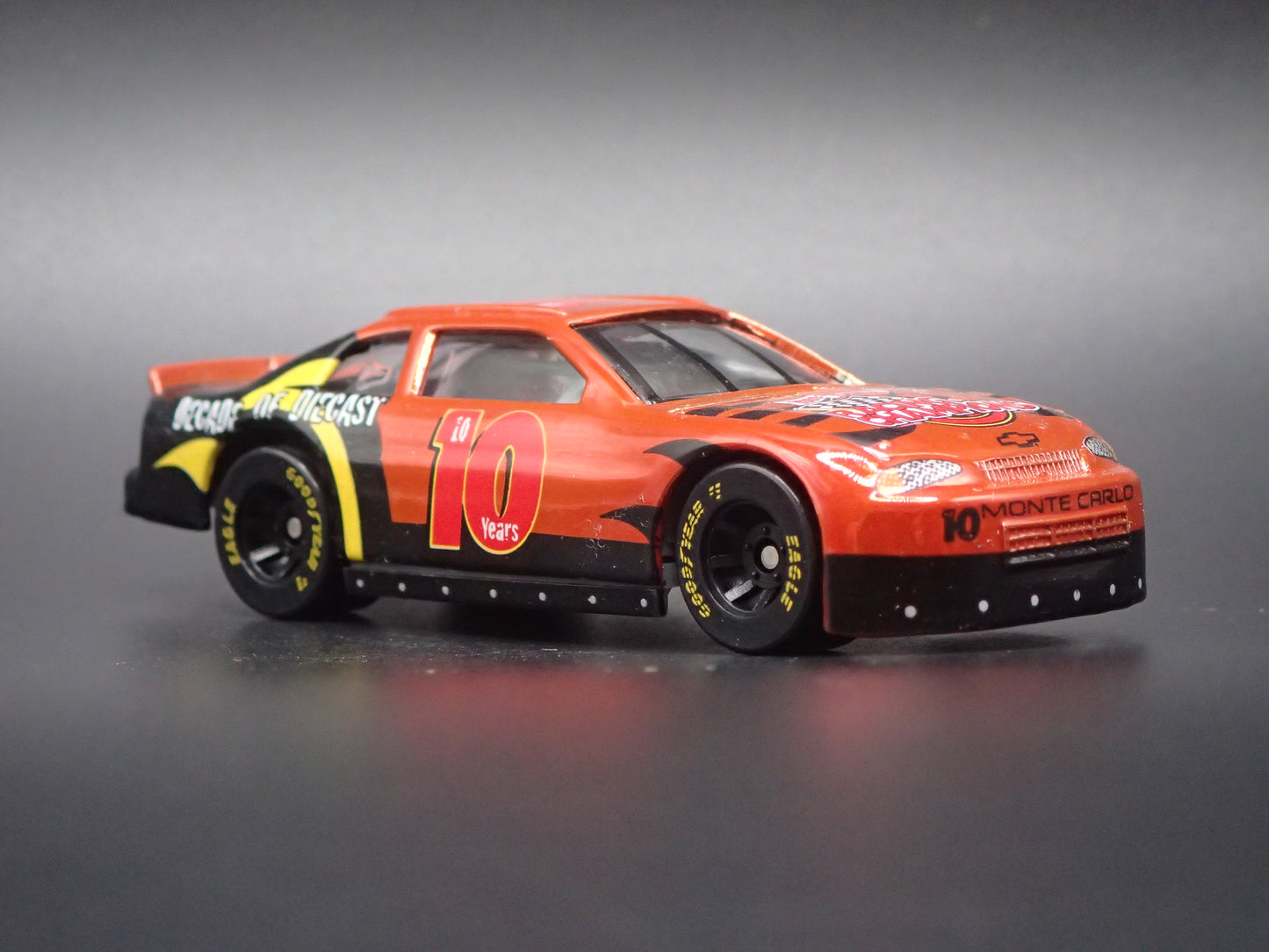 1999 CHEVY CHEVROLET MONTE CARLO 10TH ANV CHROME NASCAR 1:64 SCALE DIECAST CAR