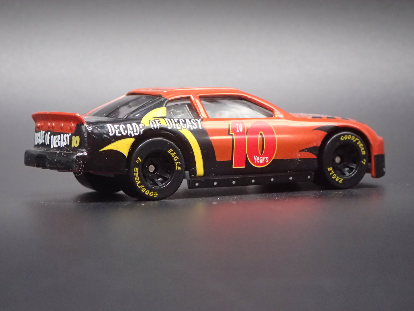 1999 CHEVY CHEVROLET MONTE CARLO 10TH ANV CHROME NASCAR 1:64 SCALE DIECAST CAR