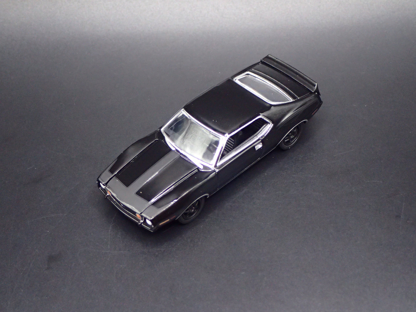 1972 72 AMC JAVELIN AMX BLACK 1:64 SCALE DIECAST MODEL CAR