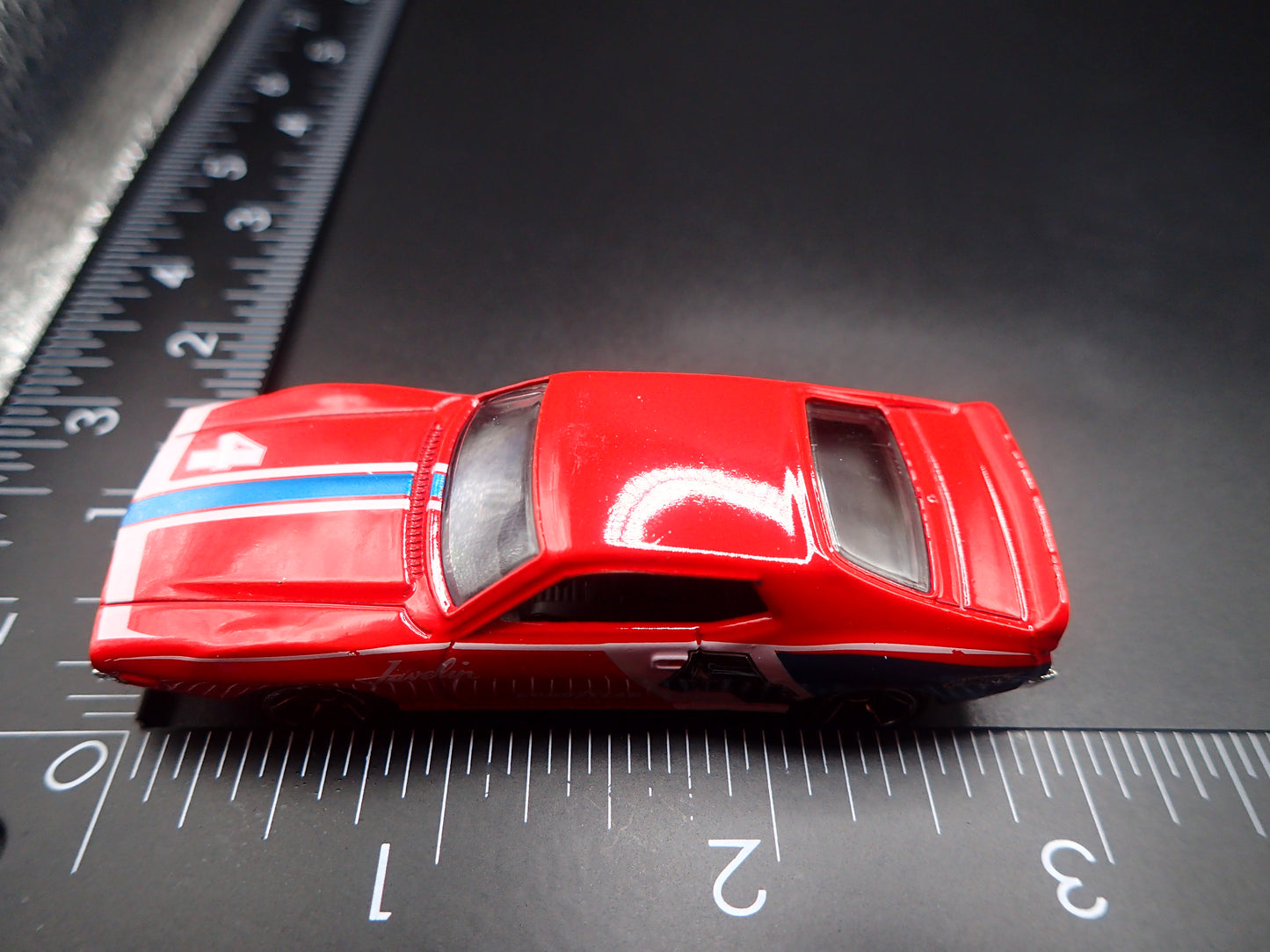 1971 71 AMC JAVELIN AMX RED 1:64 SCALE COLLECTIBLE DIORAMA DIECAST MODEL CAR
