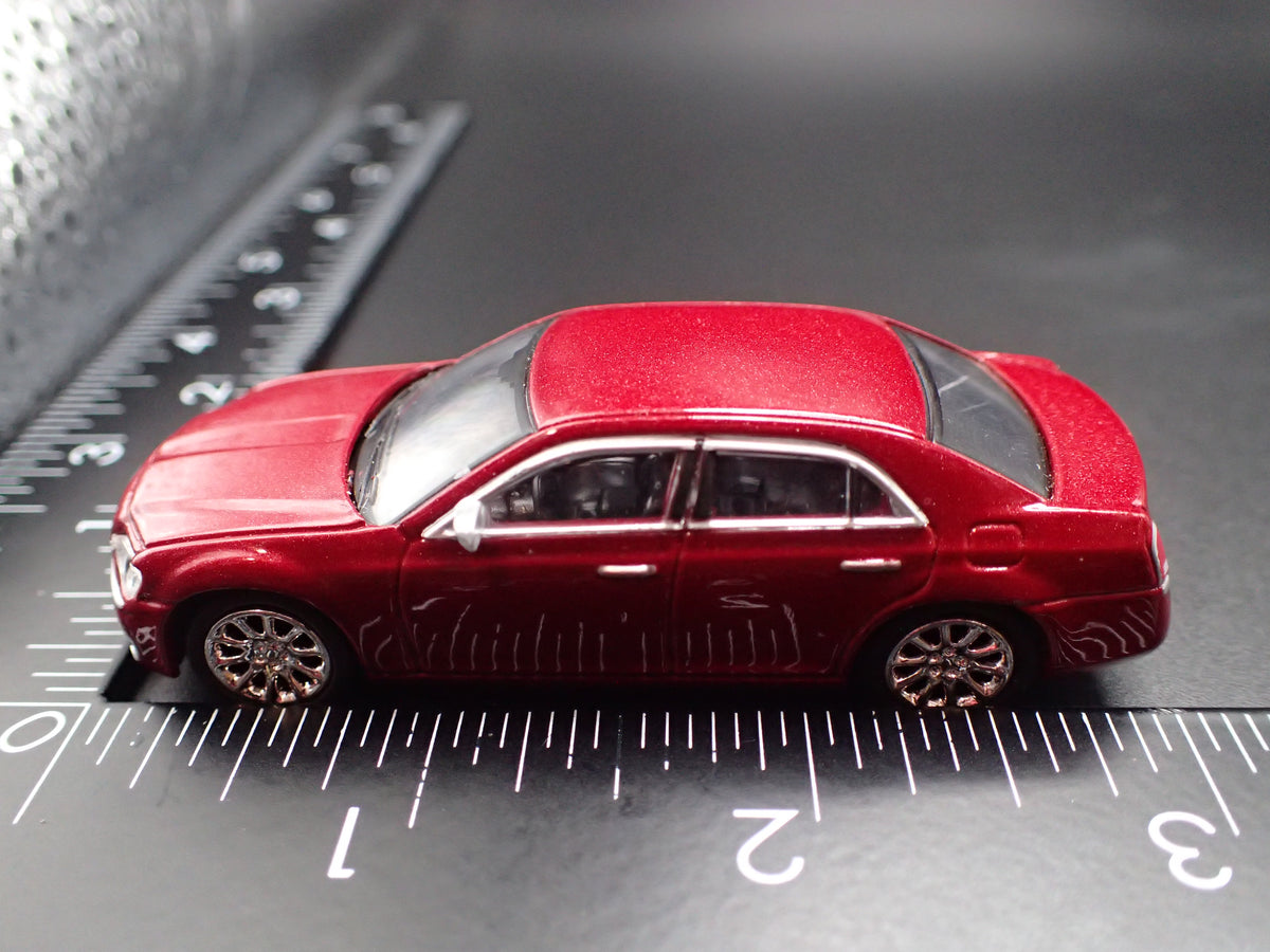 2011-2023 CHRYSLER 300C RED 1/64 SCALE COLLECTIBLE DIORAMA DIECAST MODEL CAR