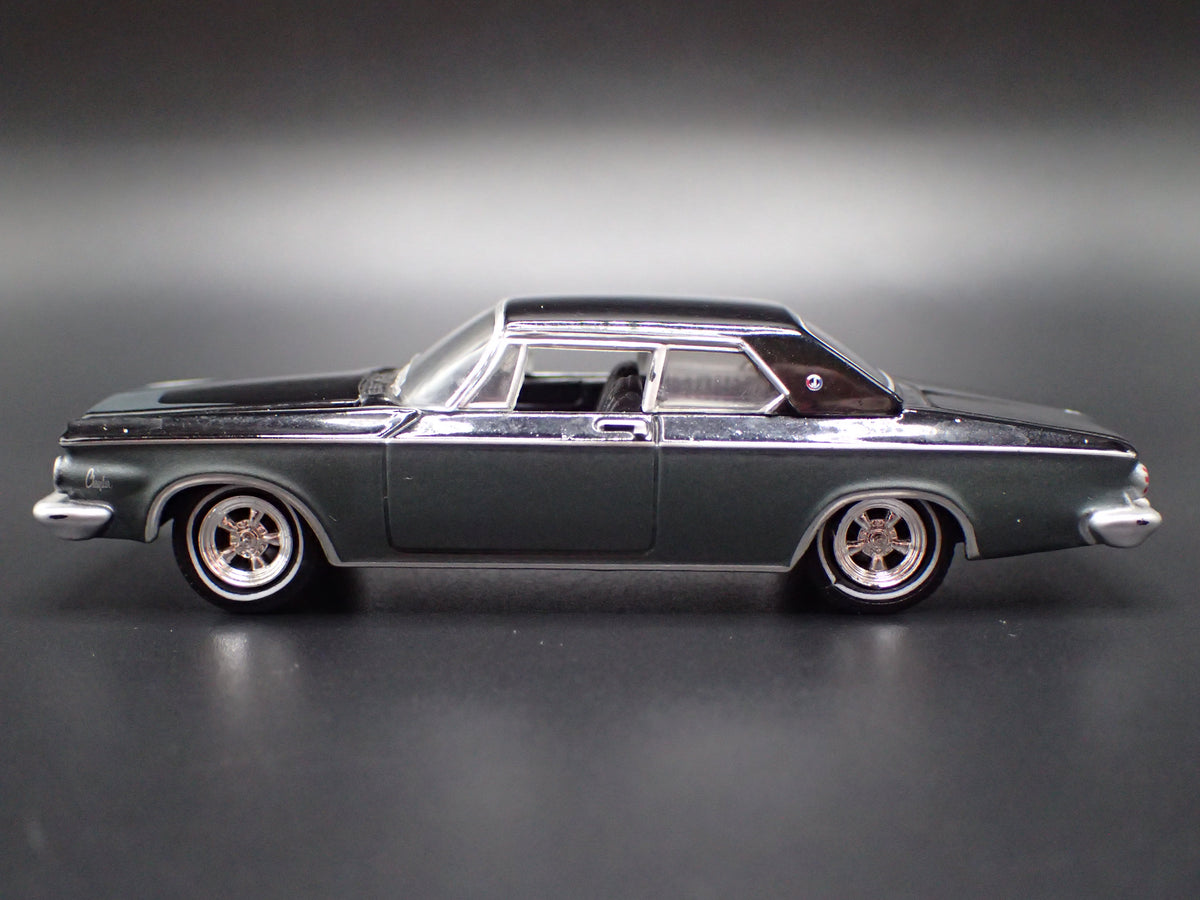 1963 63 CHRYSLER 300 J GRAY 1/64 SCALE COLLECTIBLE DIORAMA DIECAST MODEL CAR