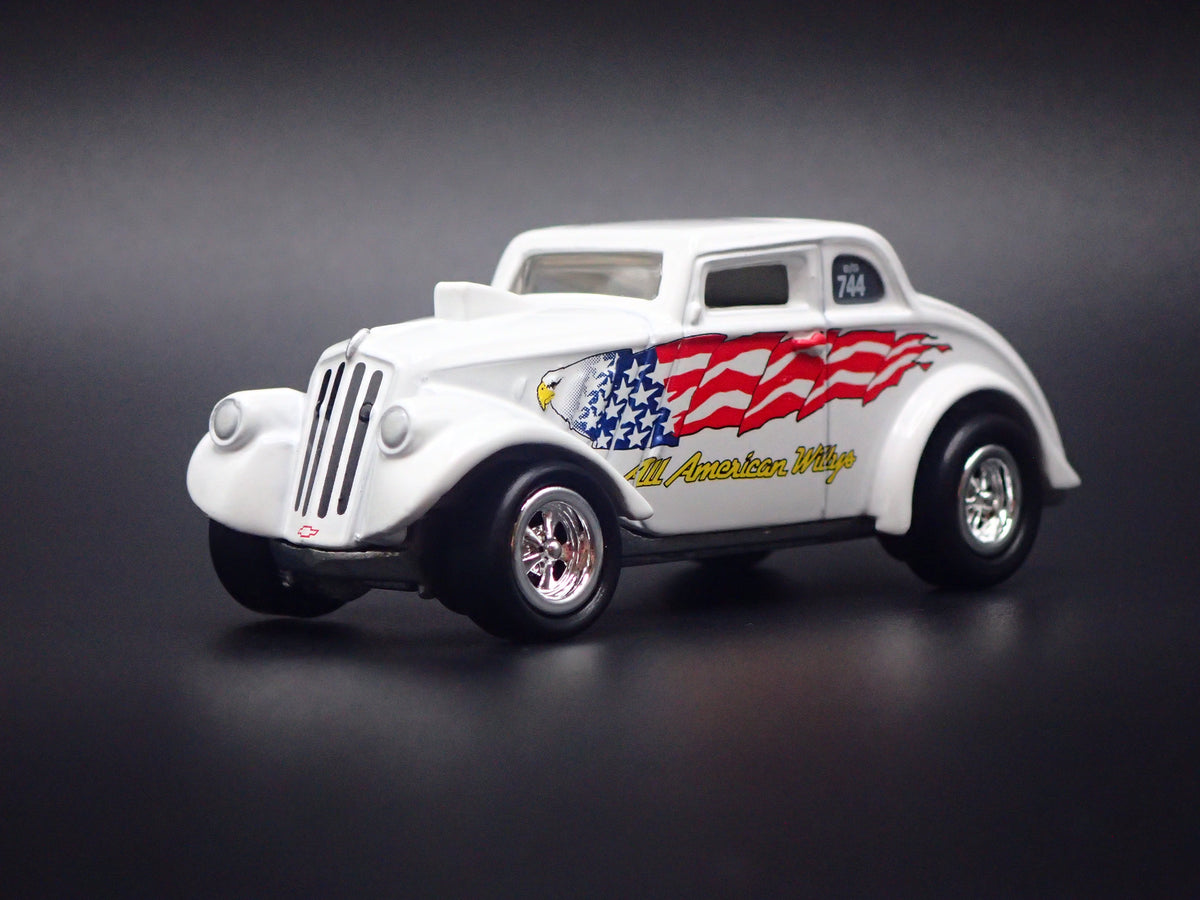 1933 33 WILLYS GASSERS ALL AMERICAN WILLYS WHITE 1/64 SCALE DIECAST MODEL CAR