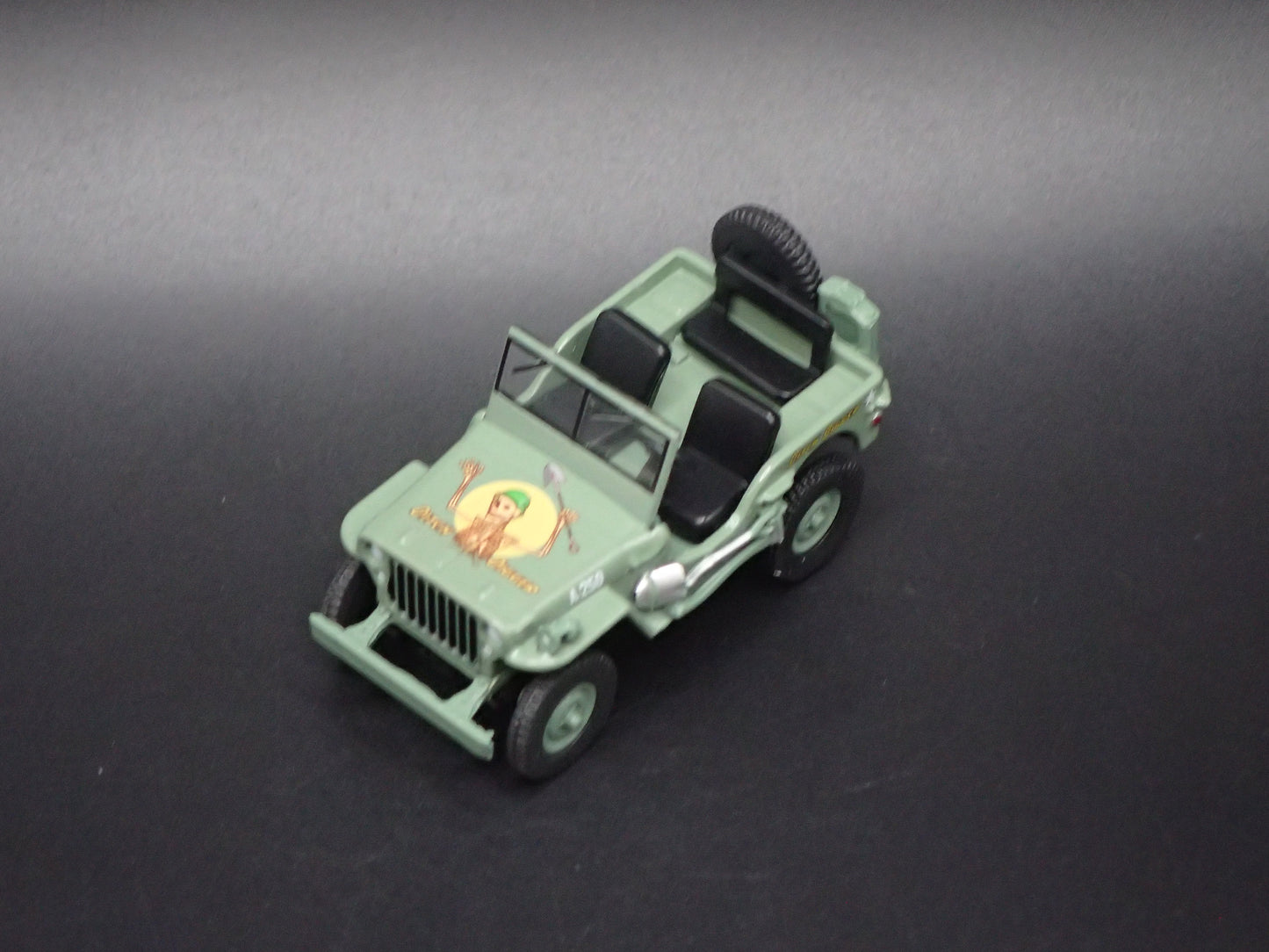 1941-1945 JEEP WILLYS MB ARMY AMERICA 250 1:64 SCALE DIORAMA DIECAST MODEL CAR