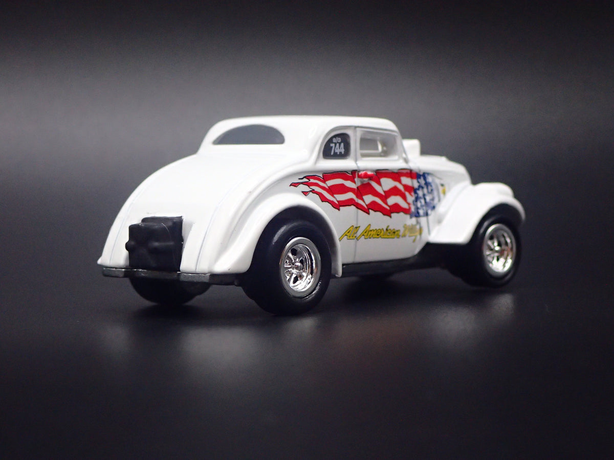 1933 33 WILLYS GASSERS ALL AMERICAN WILLYS WHITE 1/64 SCALE DIECAST MODEL CAR