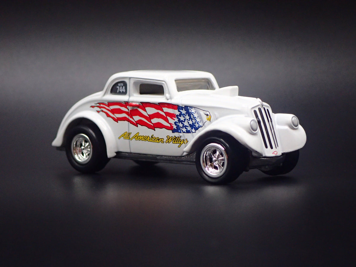 1933 33 WILLYS GASSERS ALL AMERICAN WILLYS WHITE 1/64 SCALE DIECAST MODEL CAR