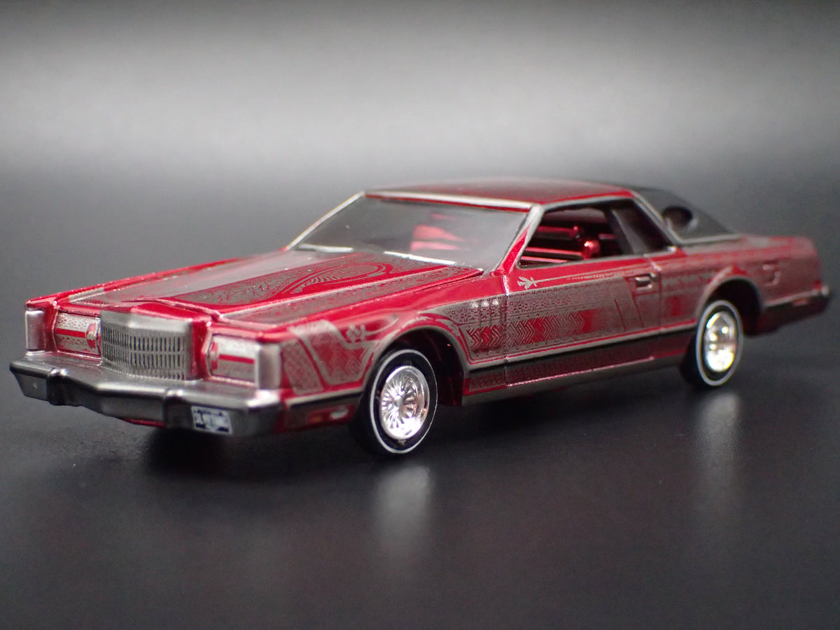 1979 79 LINCOLN CONTINENTAL MARK V LOWRIDER RED CHASE 1:64 SCALE DIECAST MODEL CAR-Burning Rubber Toy Company