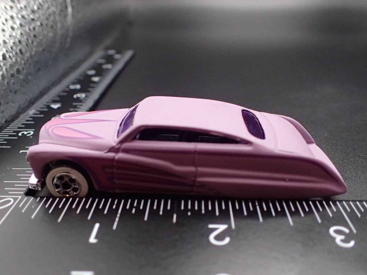 1951 51 MERC MERCURY PURPLE PASSION RARE 1:64 SCALE DIORAMA DIECAST MODEL CAR