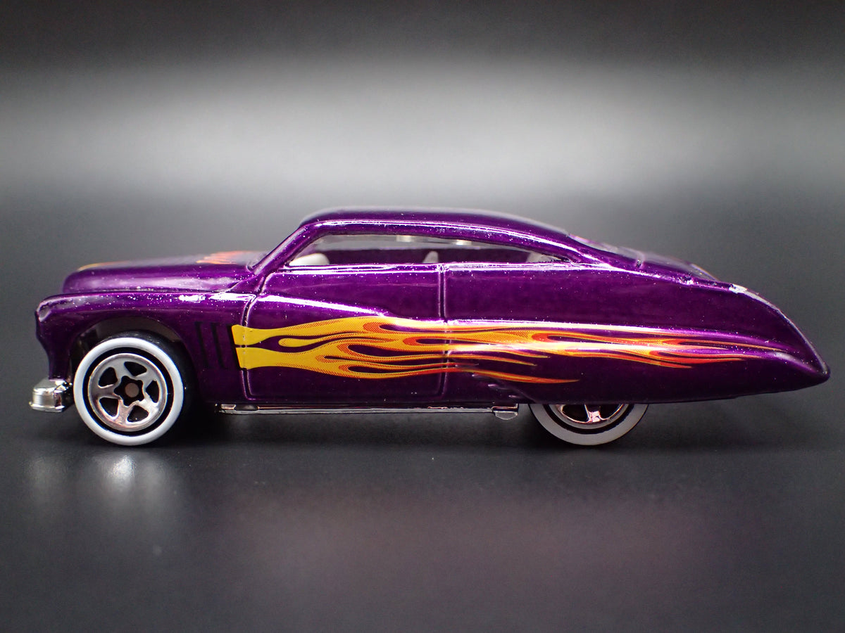 1951 51 MERC MERCURY PURPLE PASSION RARE 1:64 SCALE DIORAMA DIECAST MODEL CAR