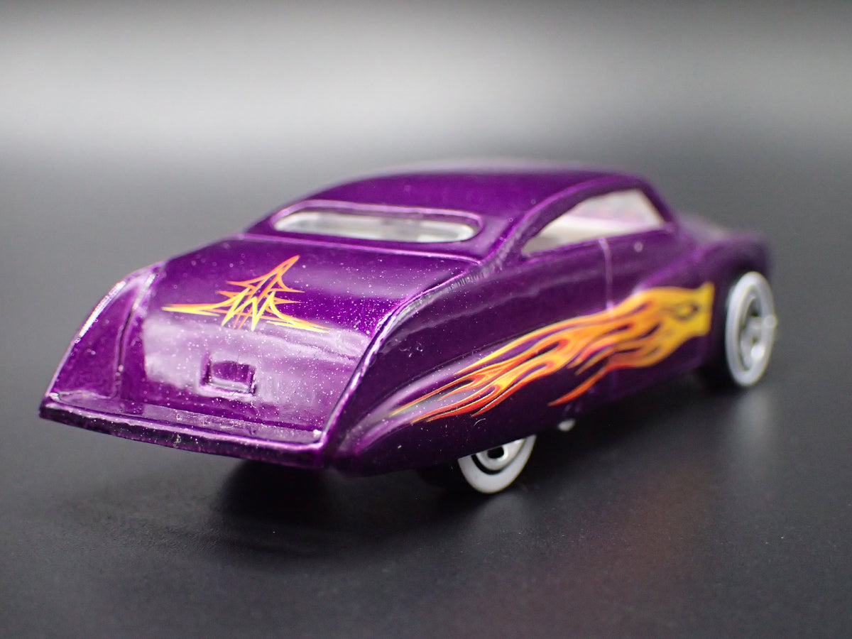 1951 51 MERC MERCURY PURPLE PASSION RARE 1:64 SCALE DIORAMA DIECAST MODEL CAR