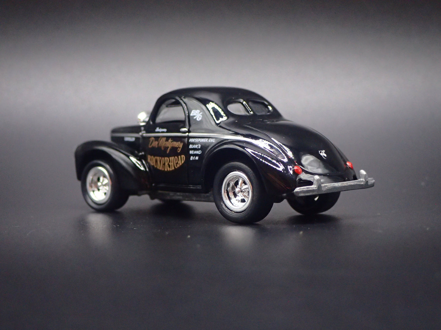 1941 41 WILLY'S COUPE ROCKERHEAD NHRA 1:64 SCALE DIORAMA DIECAST MODEL CAR
