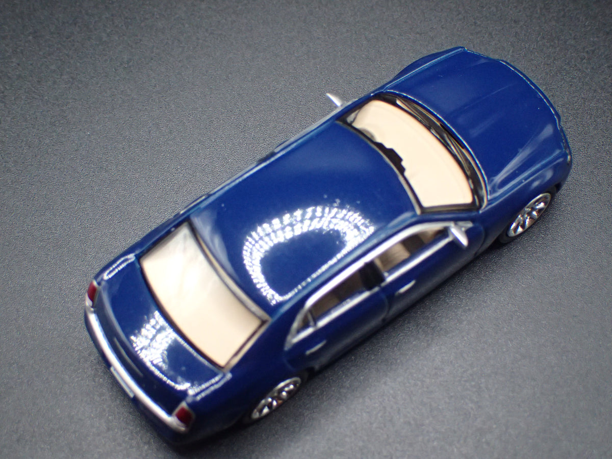 2011-2023 CHRYSLER 300C BLUE 1/64 SCALE COLLECTIBLE DIORAMA DIECAST MODEL CAR