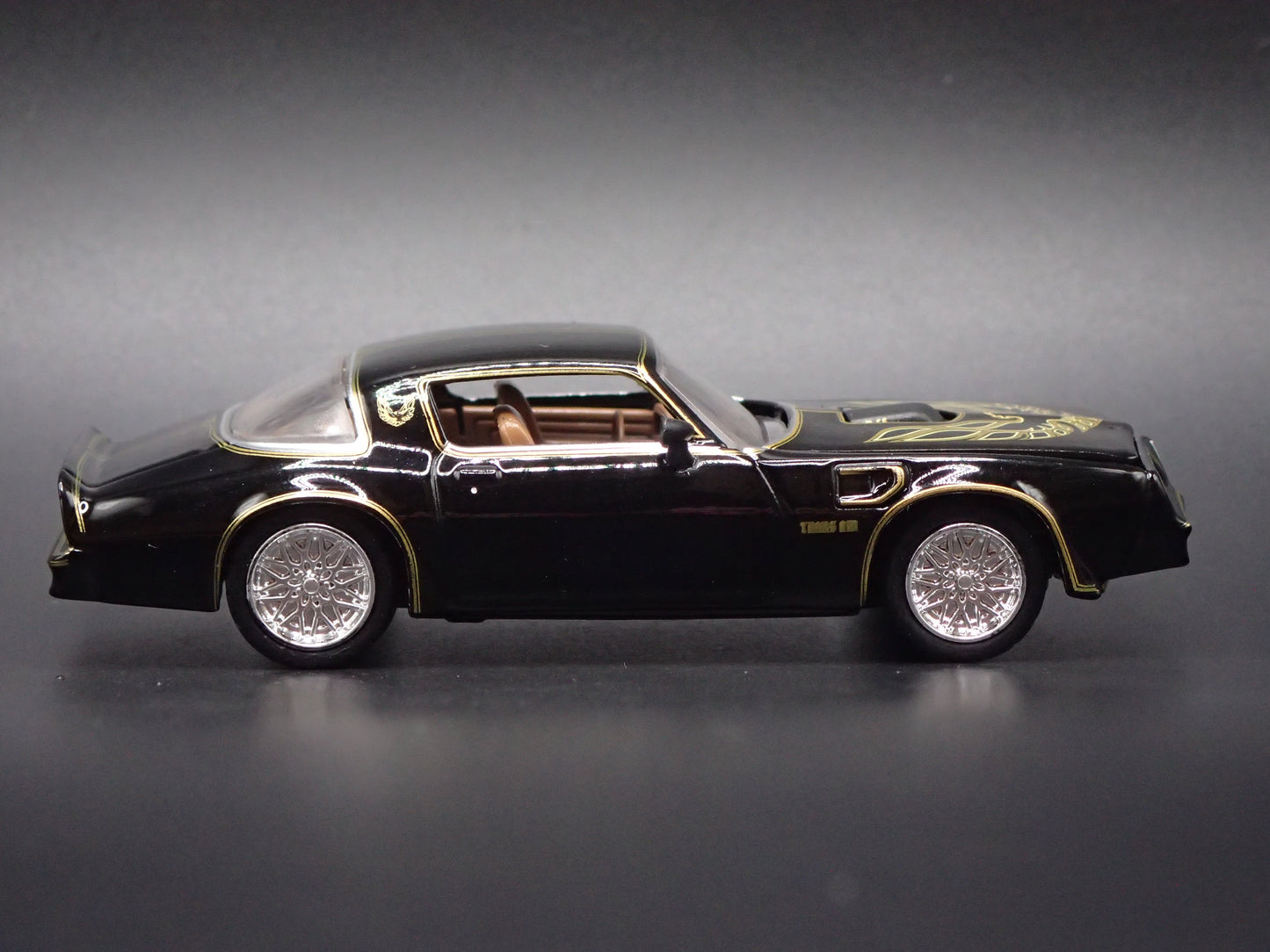 1978 PONTIAC FIREBIRD TRANS AM T/A BLACK 1:64 SCALE COLLECTIBLE DIECAST MODEL CAR