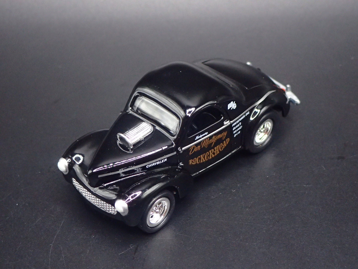 1941 41 WILLY'S COUPE ROCKERHEAD NHRA 1:64 SCALE DIORAMA DIECAST MODEL CAR
