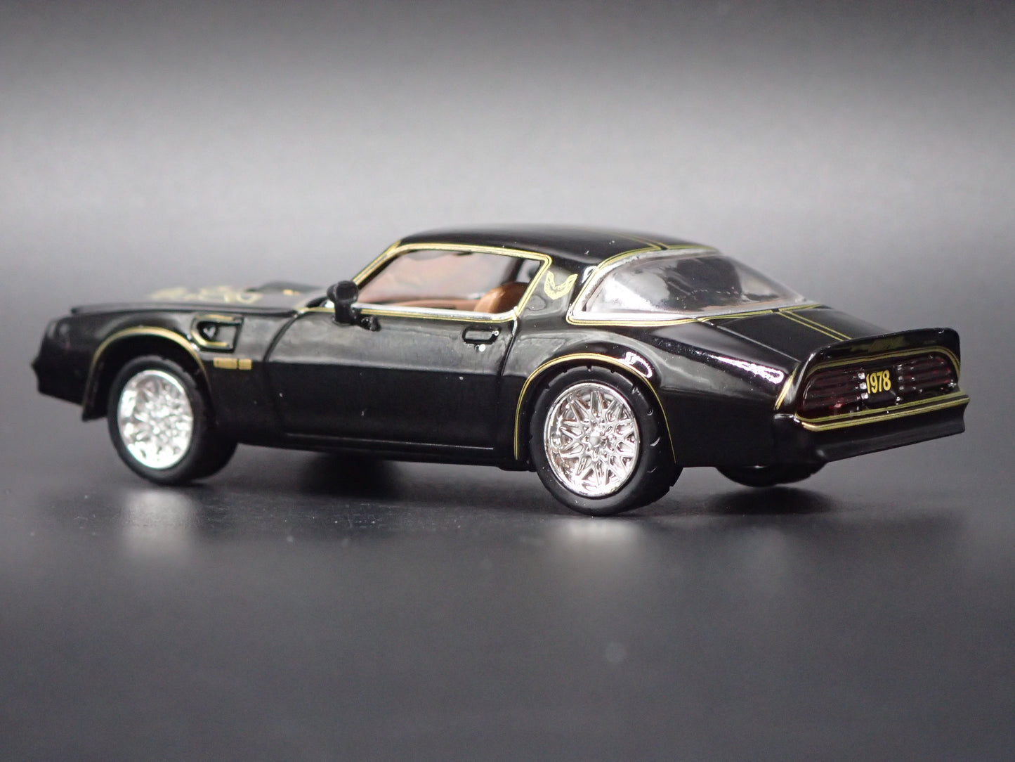1978 PONTIAC FIREBIRD TRANS AM T/A BLACK 1:64 SCALE COLLECTIBLE DIECAST MODEL CAR