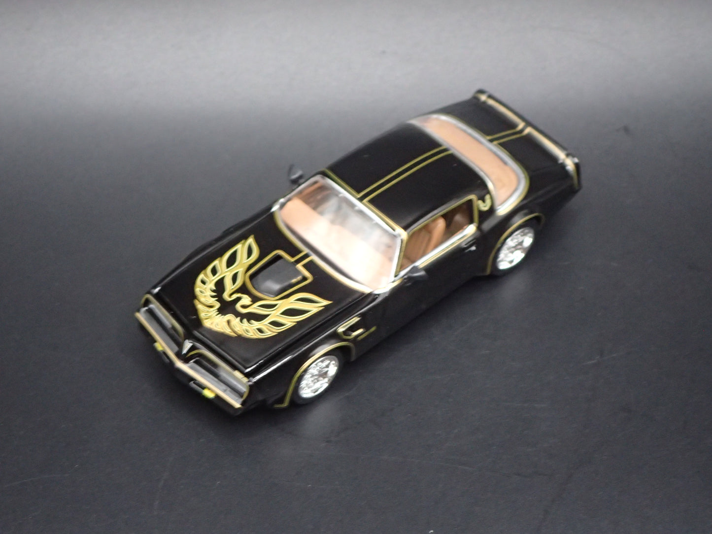 1978 PONTIAC FIREBIRD TRANS AM T/A BLACK 1:64 SCALE COLLECTIBLE DIECAST MODEL CAR