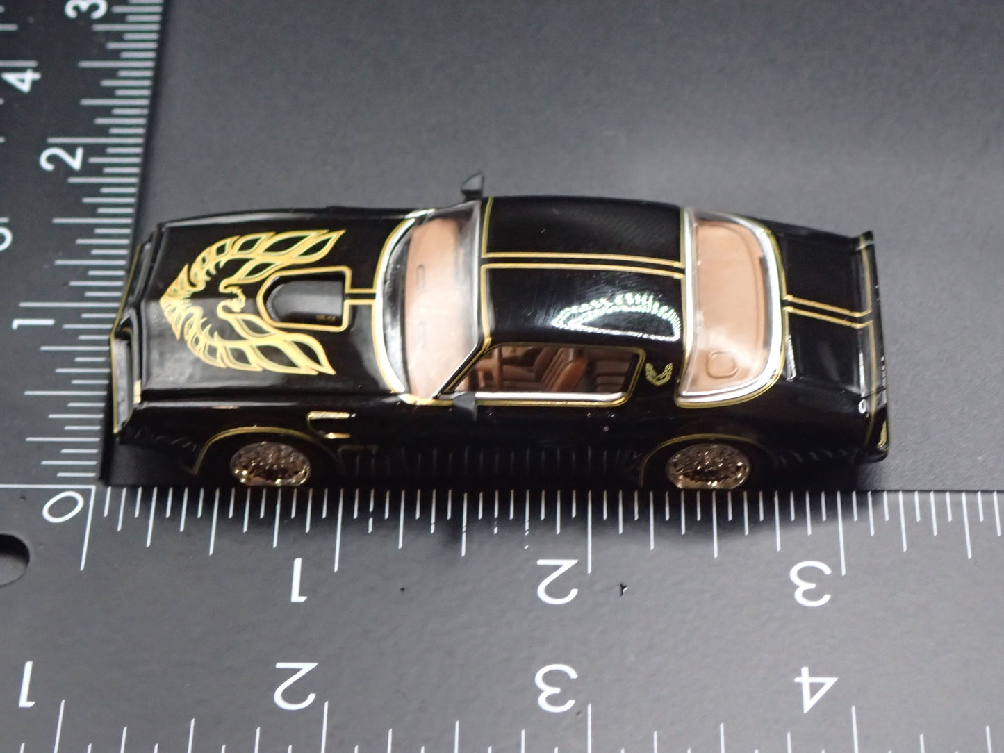 1978 PONTIAC FIREBIRD TRANS AM T/A BLACK 1:64 SCALE COLLECTIBLE DIECAST MODEL CAR
