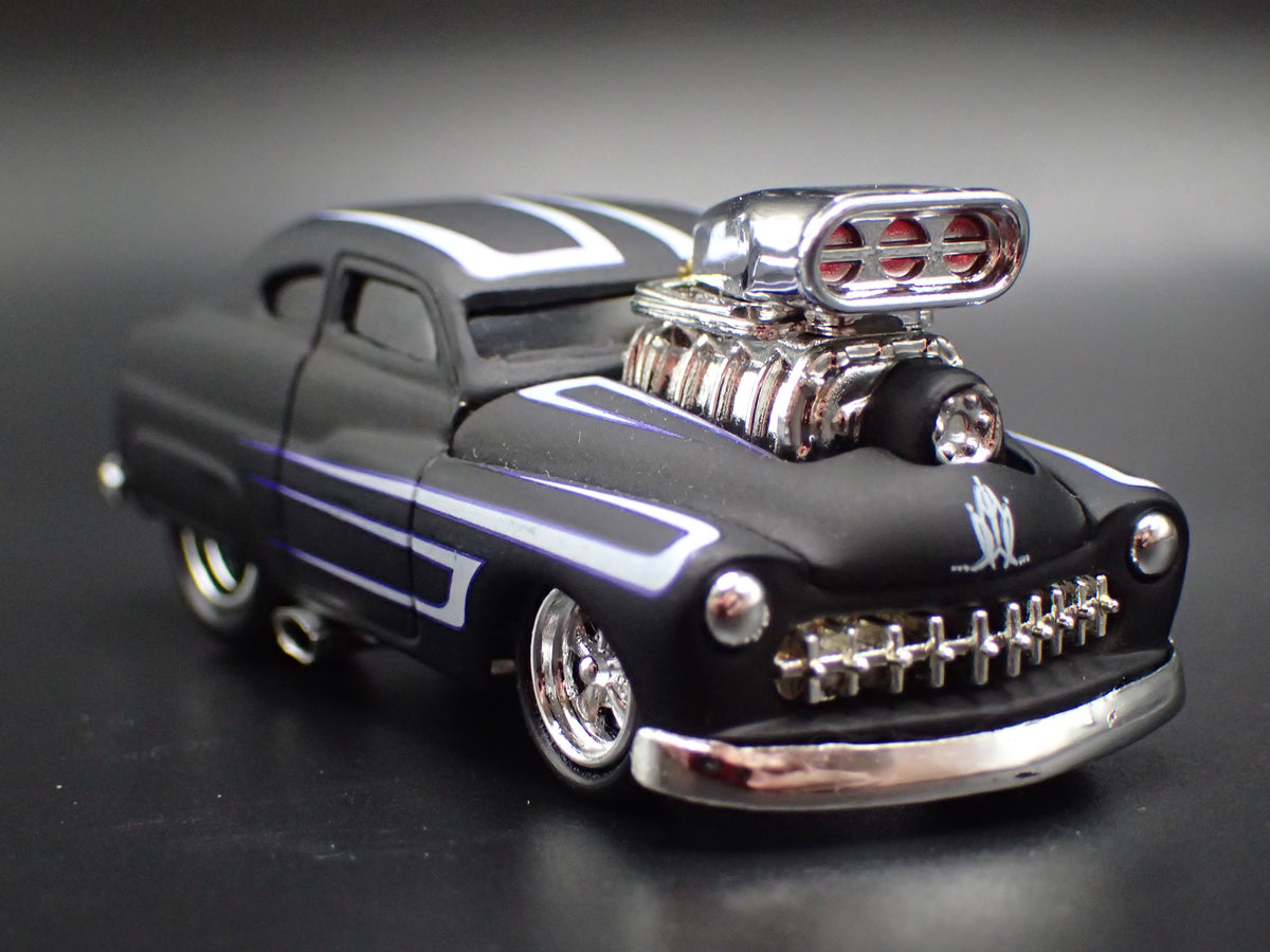 1949 49 MERCURY COUPE W/ BLOWER 1:64 SCALE COLLECTIBLE DIORAMA DIECAST MODEL CAR