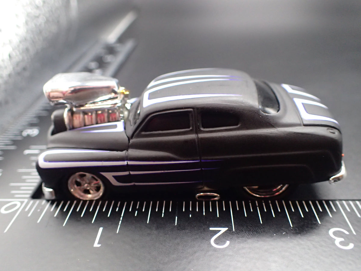1949 49 MERCURY COUPE W/ BLOWER 1:64 SCALE COLLECTIBLE DIORAMA DIECAST MODEL CAR
