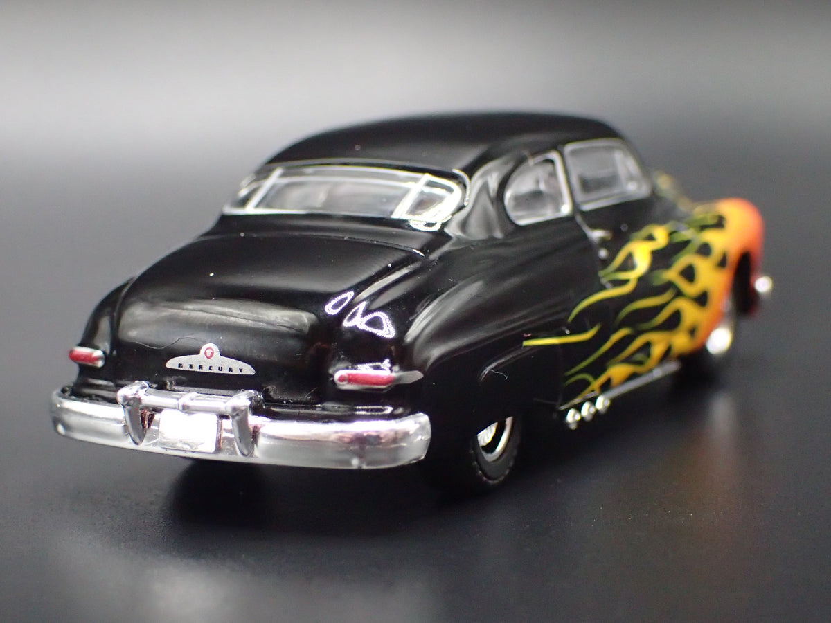 1949 49 MERC MERCURY EIGHT COUPE BLACK 1:64 SCALE DIORAMA DIECAST MODEL CAR