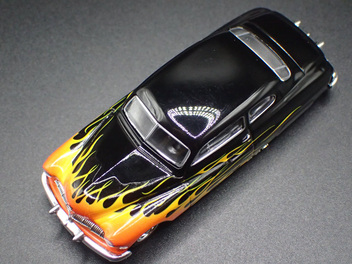 1949 49 MERC MERCURY EIGHT COUPE BLACK 1:64 SCALE DIORAMA DIECAST MODEL CAR